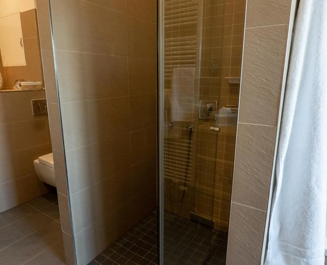 Exklusives Berliner 3 Zimmer Loft Auf 92M² - In Urbaner Historischer Koepenicker Stadtvilla アパート